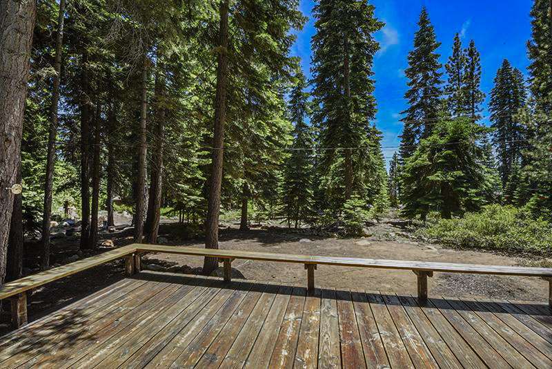 North Lake Tahoe Cabin |  Deck