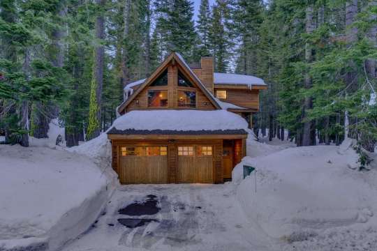 Exceptional Tahoe City Ski Chalet