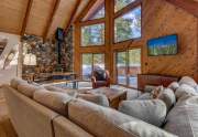 Gorgeous living room with vaulted ceilings | 3502 Chamonix Rd.