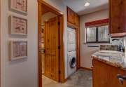 Guest Bathroom | 3502 Chamonix Rd.