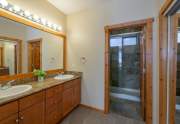 Master Bathroom | Boulders Condo