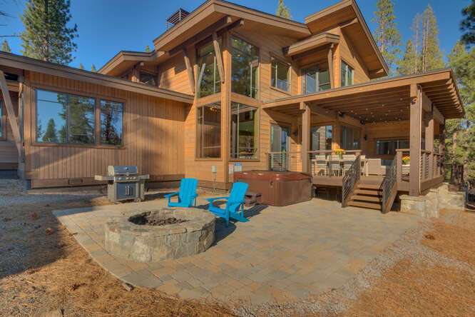 Back patio with firepit | 11251 Ghirard Rd.