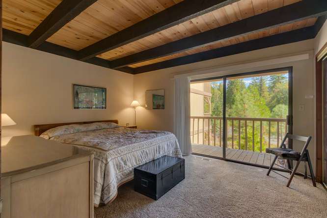 Condo in Kings Beach for Sale | 1001-Commonwealth-Dr-143 | Master Bedroom