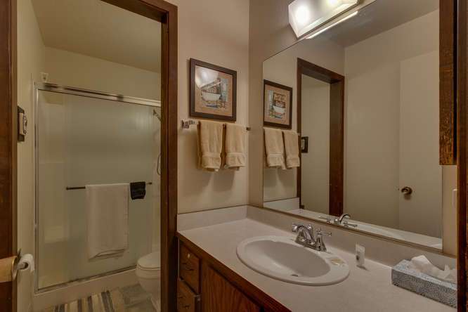 Condo in Lake Tahoe for Sale | 1001-Commonwealth-Dr-143 | Bathroom