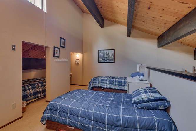 Condo in North Lake Tahoe for Sale | 1001-Commonwealth-Dr-143 | Loft