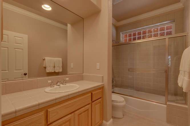 Kings Beach home for sale | Bathroom