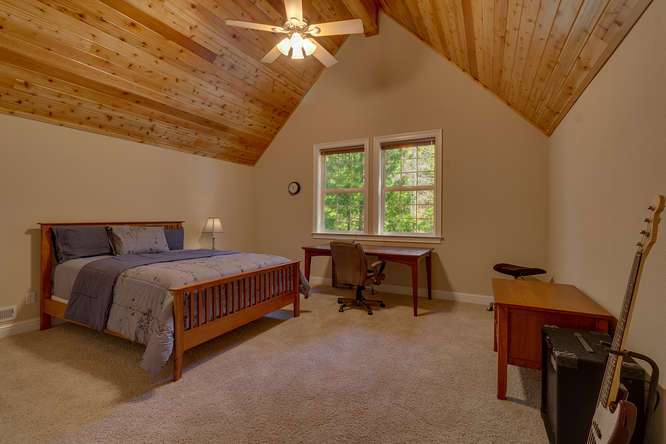Lake Tahoe Luxury home for sale | Guest bedroom