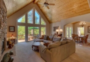 North Lake Tahoe Real Estate | Spacious and airy living room