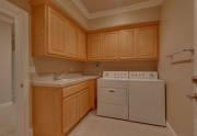 Lake Tahoe Luxury Real Estate | laundry room