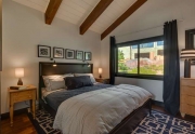 Lake Tahoe Real Estate | 3185 Meadowbrook Drive | Guest Bedroom
