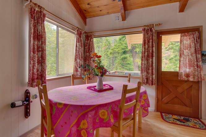 West Shore Cabin for Sale | 432 Sierra Dr Tahoma CA 96142 | Dining Room West Shore Cabin for Sale | 432 Sierra Dr Tahoma CA 96142 | Dining Room