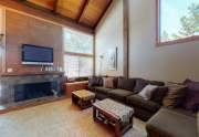 Living room with vaulted ceilings | 6084 Rocky Point Cir.