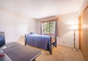 Home in Truckee | Bedroom