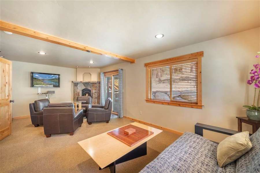 Family Room or 4th Bedroom | Tahoe Donner Getaway