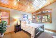 Guest Bedroom | 13151 Muhlebach Way