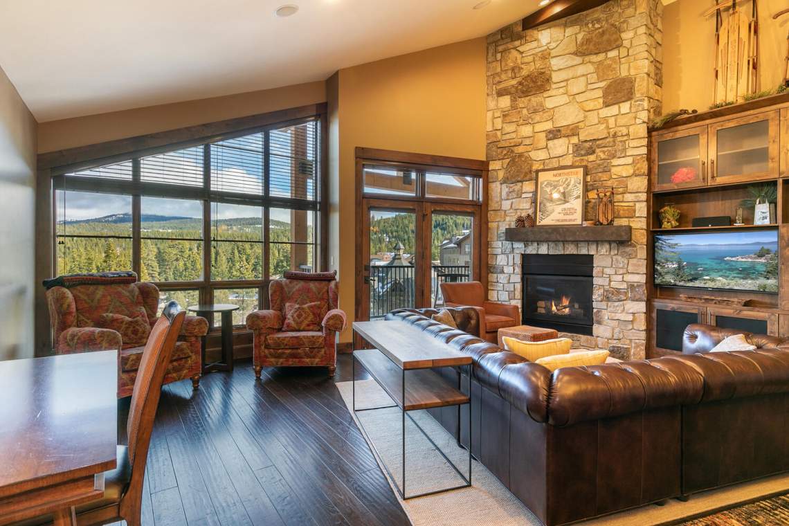 Living room with massive views| Village at Northstar Condo