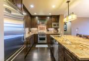 Gorgeous Kitchen and island | 970 Northstar Dr. #402