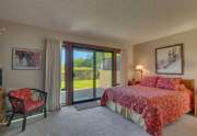 Master Bedroom with Lake Views | 270 North Lake Blvd. #33