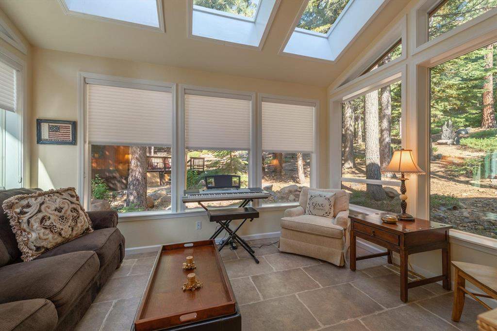 Family Room | Tahoe Donner Luxury Property