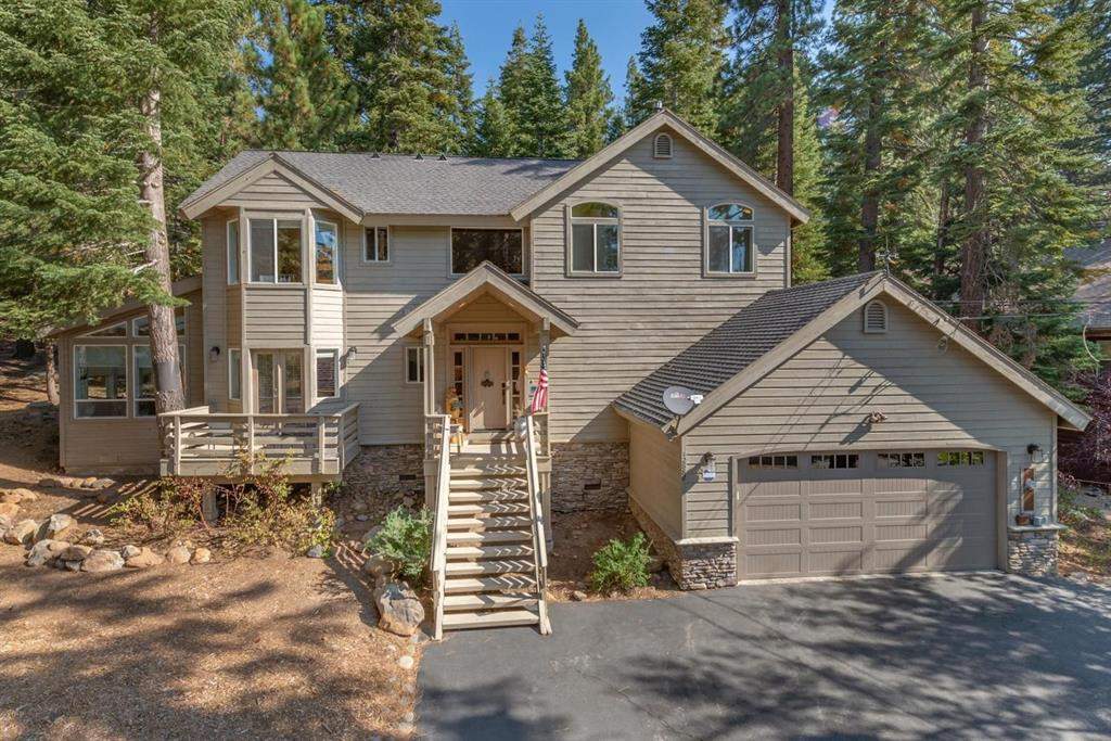 Tahoe Donner Luxury Property | 12882 Falcon Point Pl.