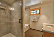 Master Bathroom | 350 Fountain Ave