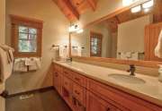 Master Bathroom | 350 Fountain Ave