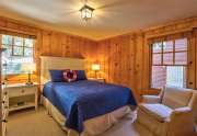 Relaxing bedroom | Tahoe Park Cabin