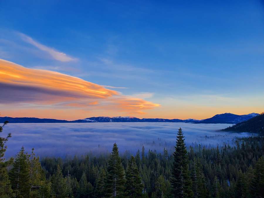 Tahoe-City-Sunset-with-Fog