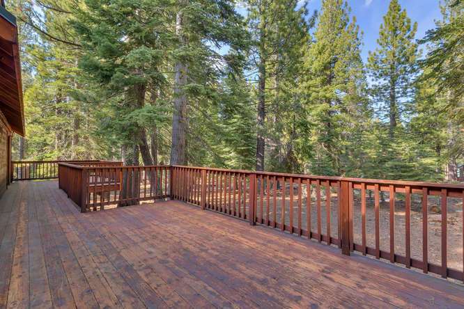Truckee Real Estate | Deck