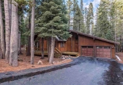 Tahoe Donner Cabin in Truckee CA | Front View