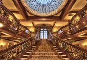 the-grand-staircase-was-made-using-the-original-blueprints-for-the-ss-titanic