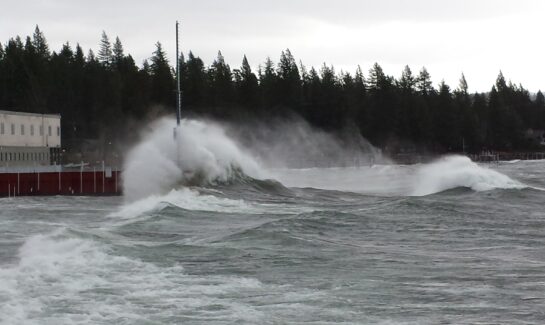 Huge Lake Tahoe Waves