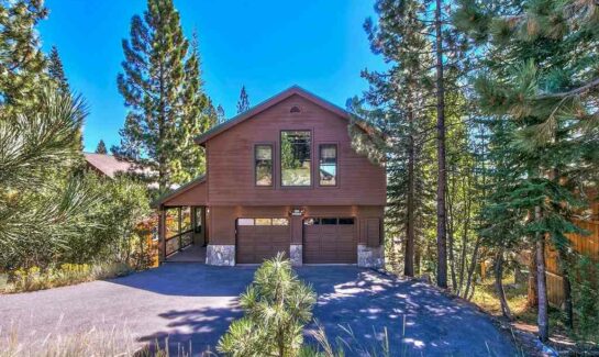 12871 Stockholm Way | Custom Tahoe Donner Home