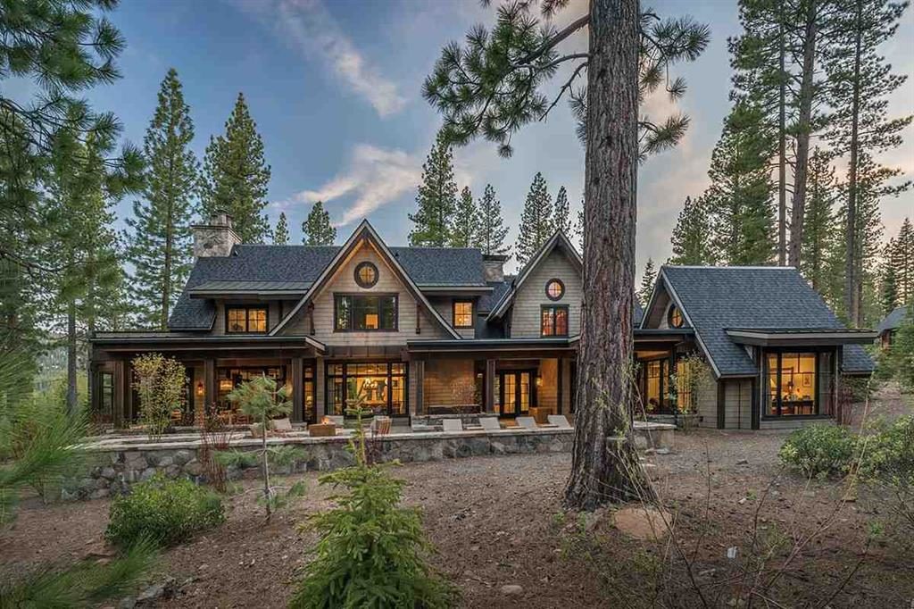 Image of Truckee luxury home for Tahoe Luxury Home Sales of 2017 blog post