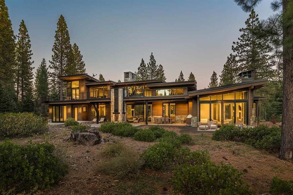 Image of Lake Tahoe Luxury Home for Tahoe Luxury Home Sales of 2017 blog post