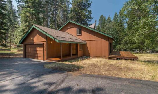 Truckee Cabin in Prosser Lakeview Estates