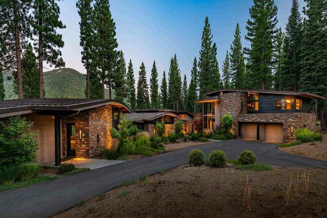 Top 10 Lake Tahoe Luxury Home Sales of 2021