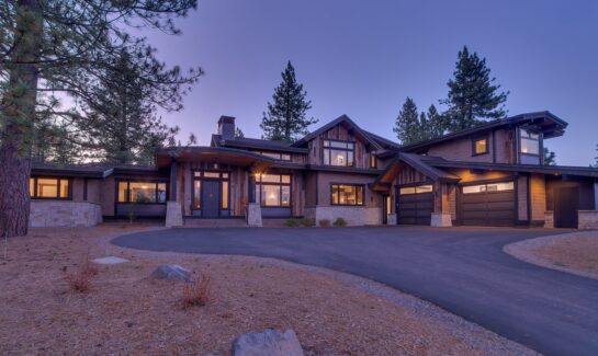 Gray's Crossing Custom Home - Truckee